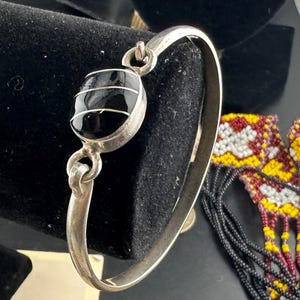 Vintage Sterling Silver Onyx with Silver Inlay Bracelet - 6 1/4&quot;