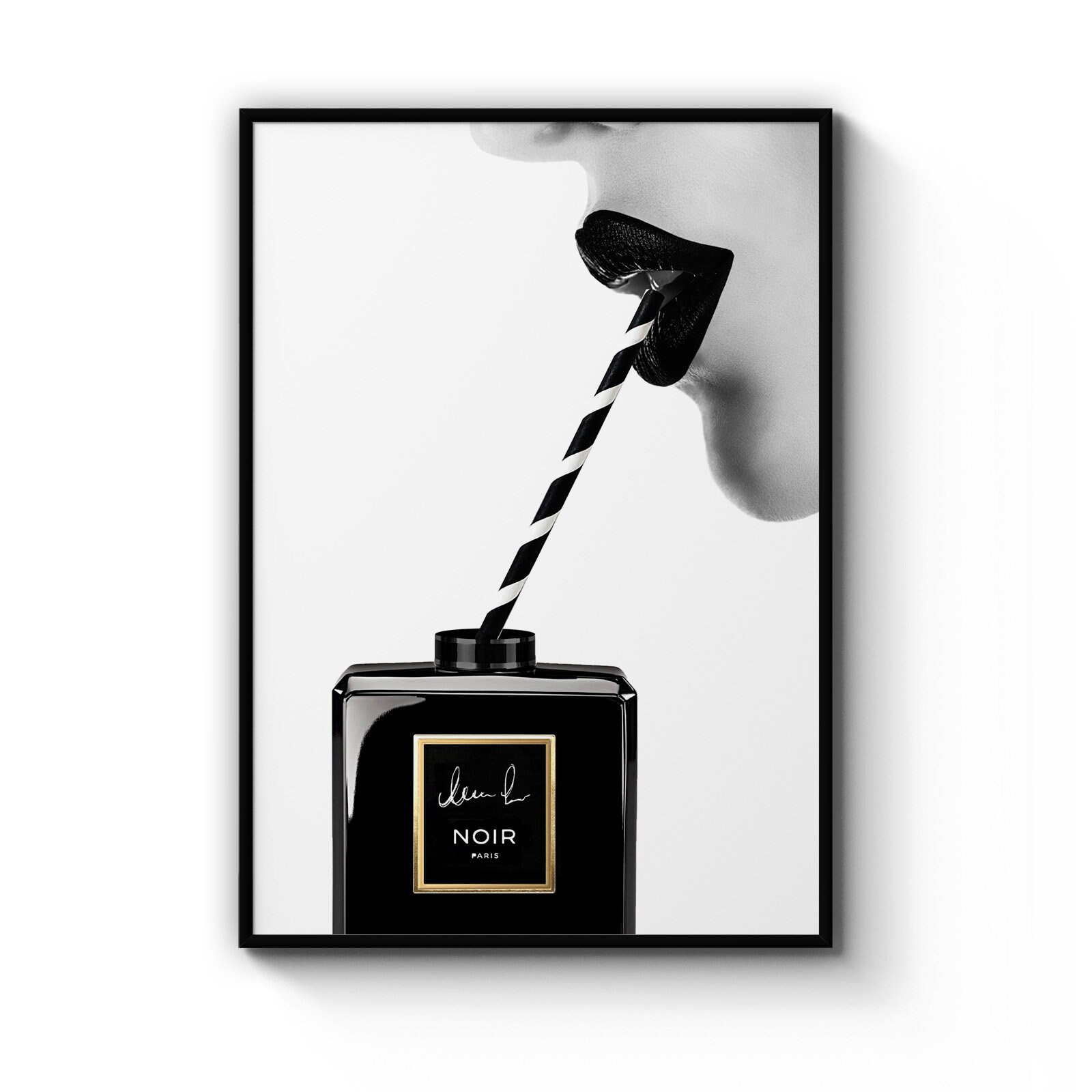 Black perfecto by la petite robe noire eau de toilette florale guerlain. Black perfecto by la petite robe noire guerlain. Духи черное солнце. Туалетная вода salvador dali le roy soleil homme. Духи черный лебедь.