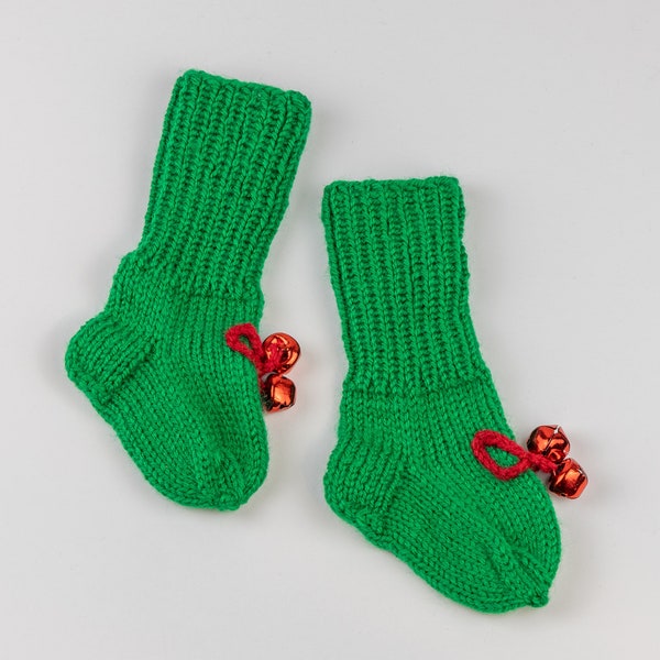 Christmas socks, baby booties, jingle bells accessory, green newborn gift, legwarmers, babyshower presents, welcoming item