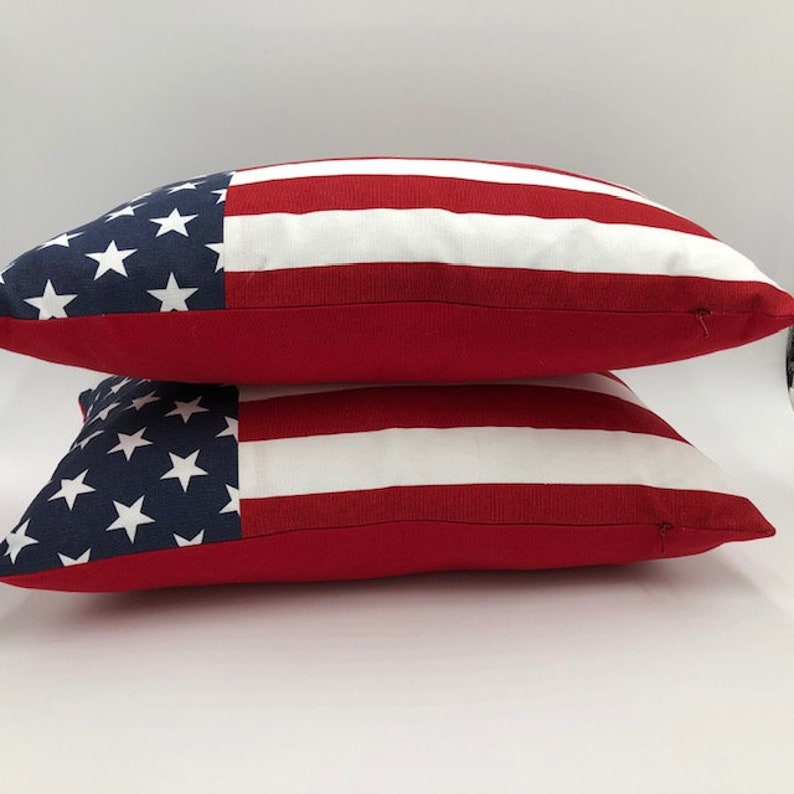Timeless Treasures Lumbar Pillow - Thumbnail 5