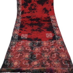 Sushila vintage bordeaux tie-dye sari 100 % pure soie satinée perlée à la main avec bordure de créateur 5 YD tissu sari à porter ou à fabriquer