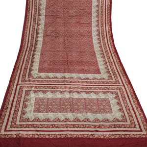 Sari vintage color marrone Sushila, 100% seta pura, tessuto morbido con stampa floreale, da indossare o per lavori artigianali.