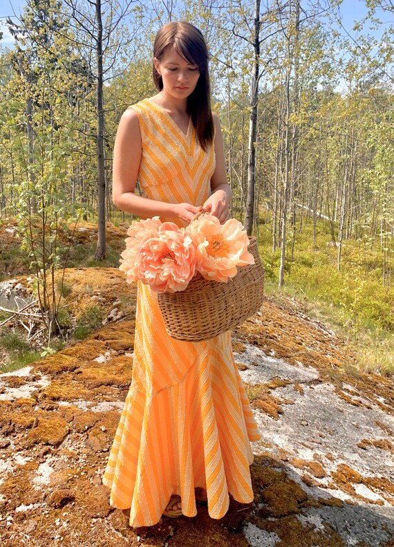 Vintage Arola maxi dress / mermaid dress / 70s dre