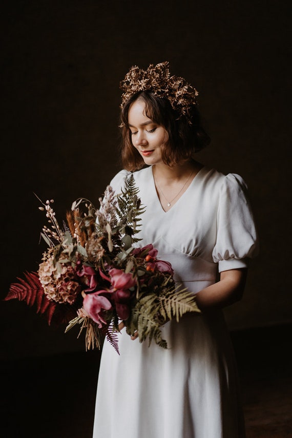 Vintage wedding dress / bell sleeve dress / prince