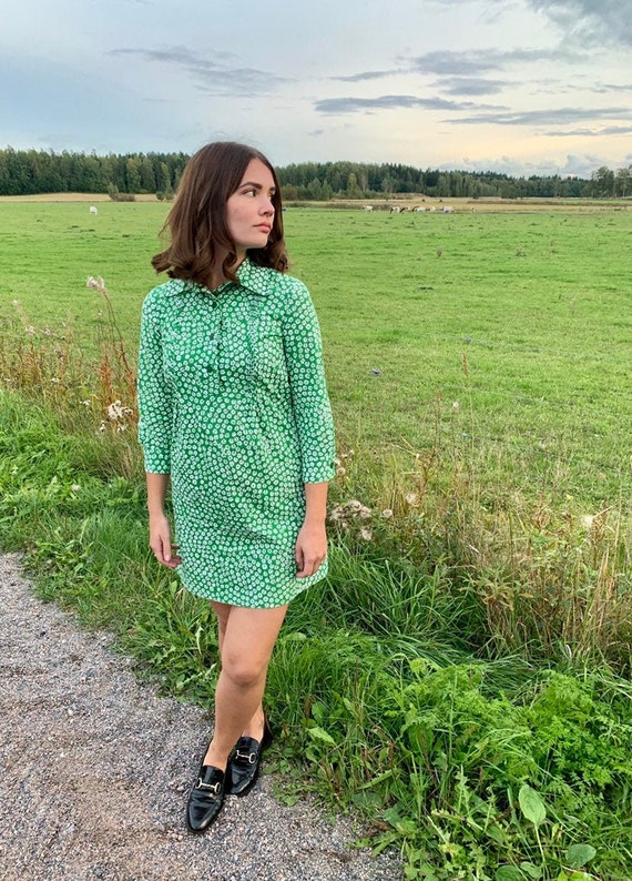 60s Marimekko mini dress / 1968 / green flower pri