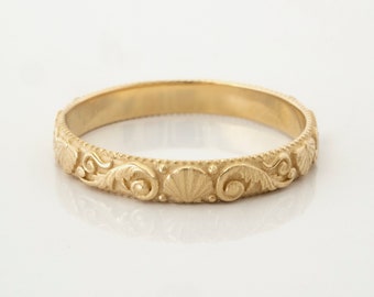 Ocean Ring - Seashell themed band - Vintage Waves Shells - Ocean themed Antique Wedding Ring - Bridal ring in 14 karat Solid Gold