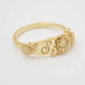 Floral Sunflower Rose Signet Ring: Personalized Gold Monogram