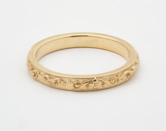 Antique Wedding Ring - Baroque Vintage Wedding Band -  Italian Style - in 14 karat Solid Gold