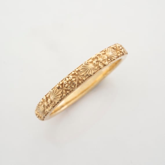 Victorian style wedding band deals