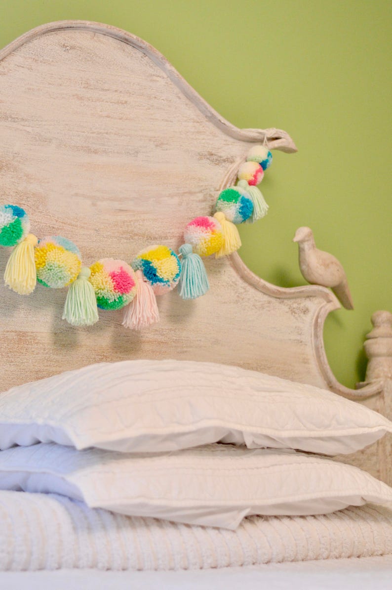 Yarn Tassel Pompom Garland // Nursery Decor // Baby Shower Etsy
