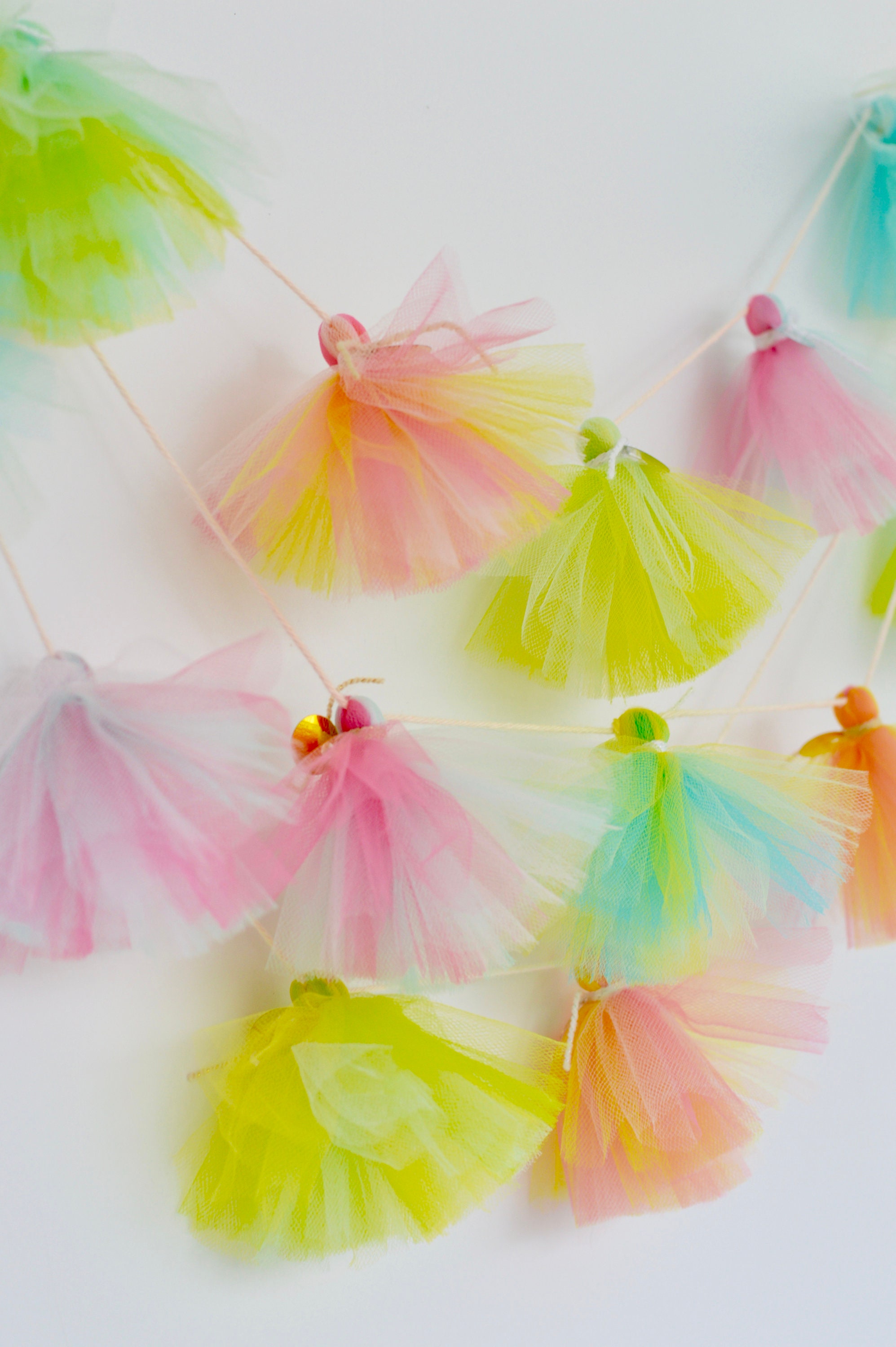 Tulle tassel garland / tassel garland / unicorn garland / Etsy