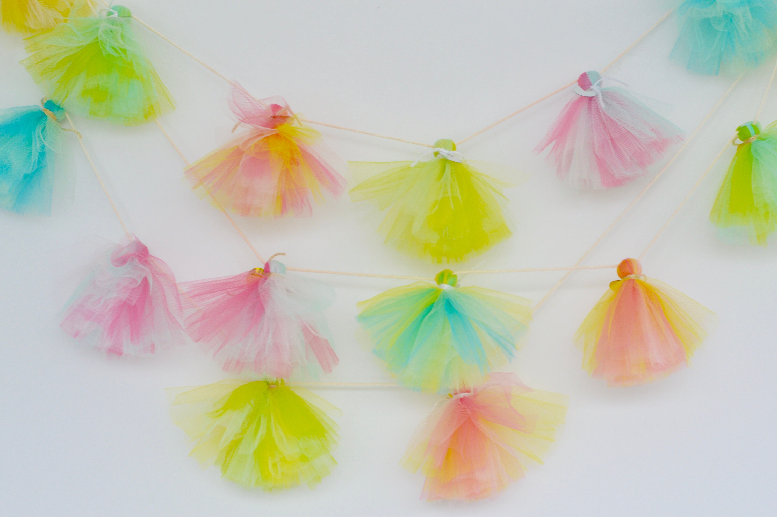 Tulle tassel garland / tassel garland / unicorn garland / Etsy