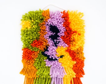 Ready-to-Ship Fiber Latchhook Rainbow Wallhanging