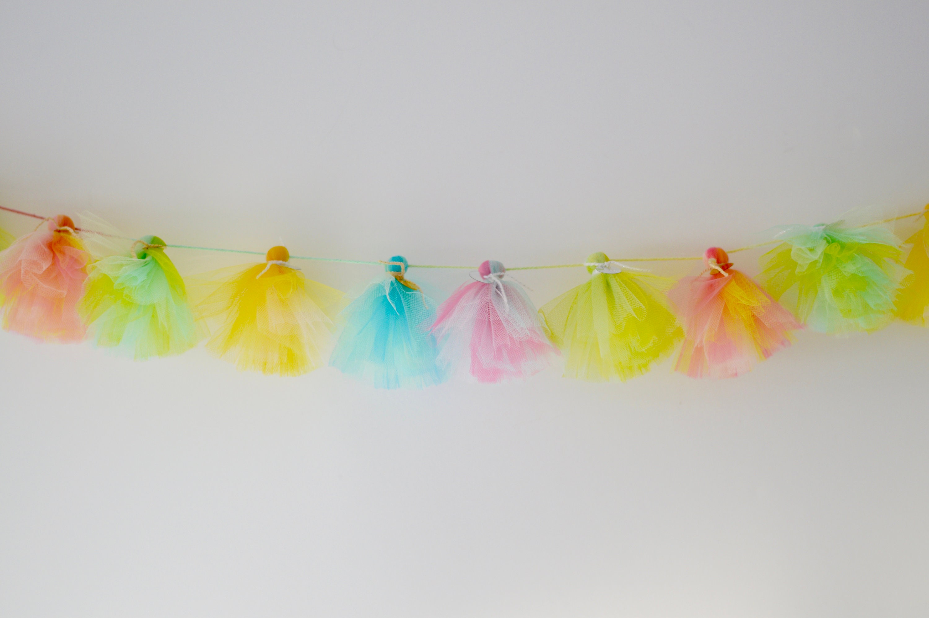 Tulle tassel garland / tassel garland / unicorn garland / Etsy