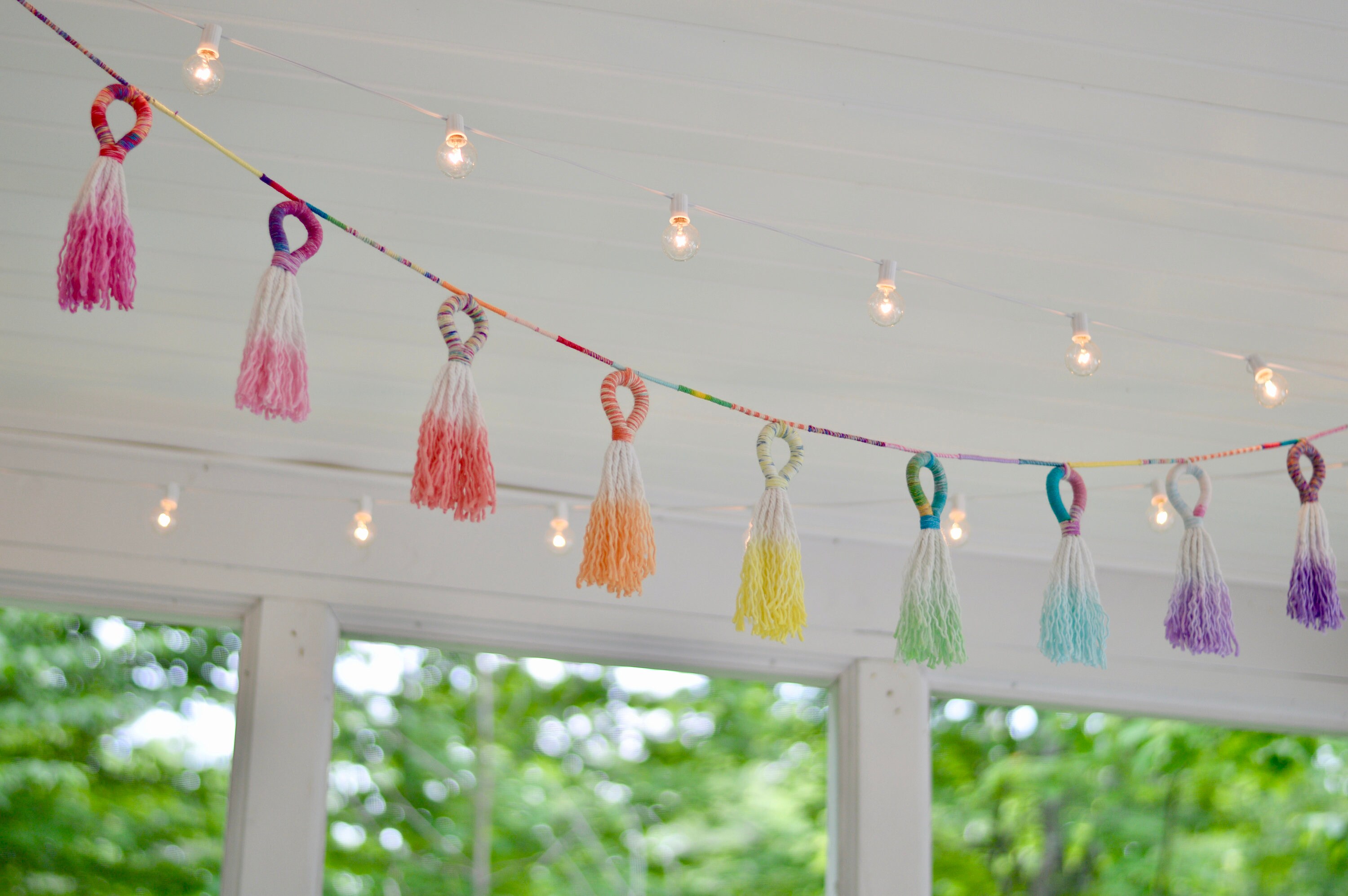 Yarn Tassel Garland / Tassels / Dipdye Tassels / Boho Nursery Etsy
