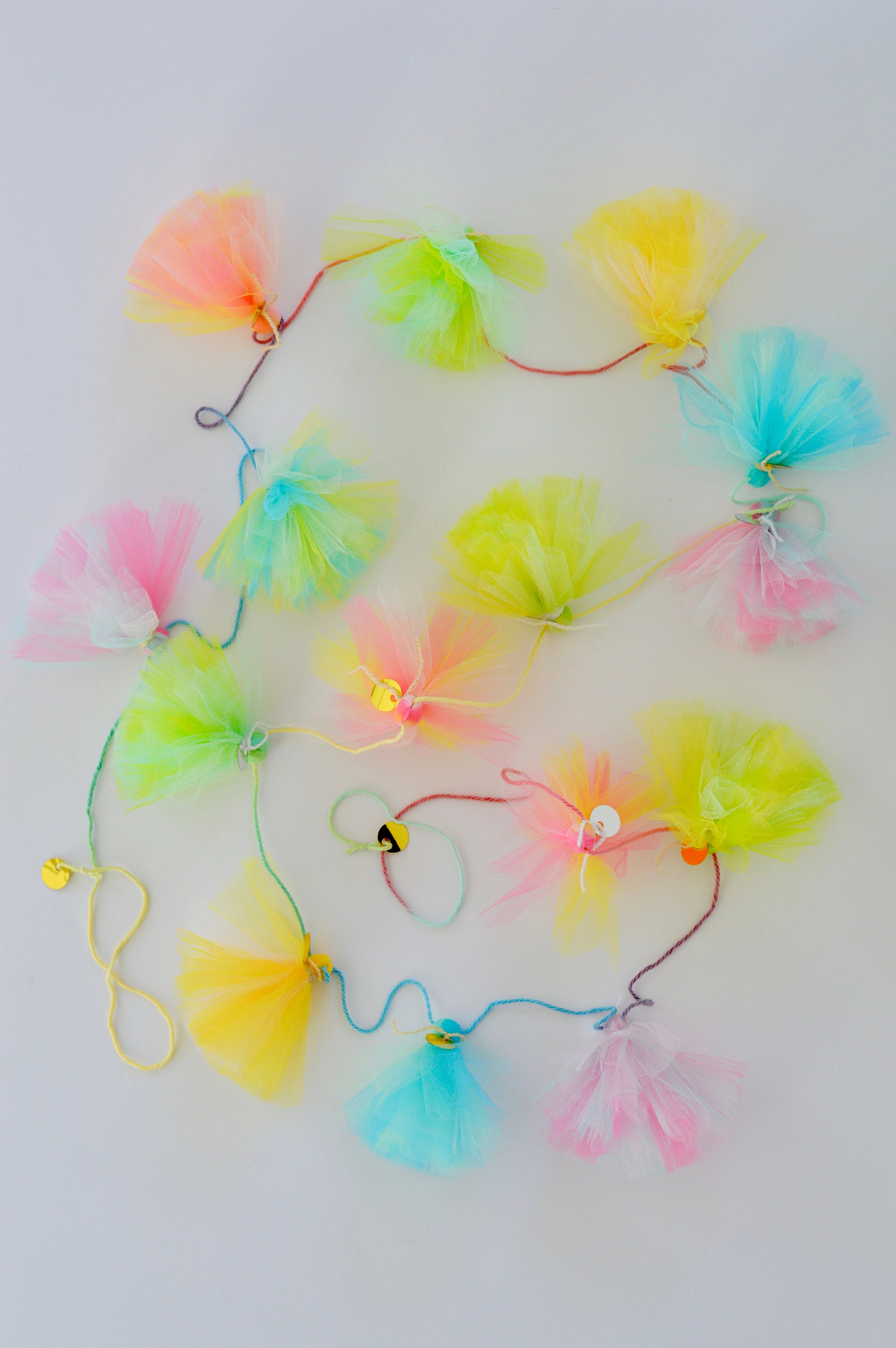 Tulle tassel garland / tassel garland / unicorn garland / Etsy