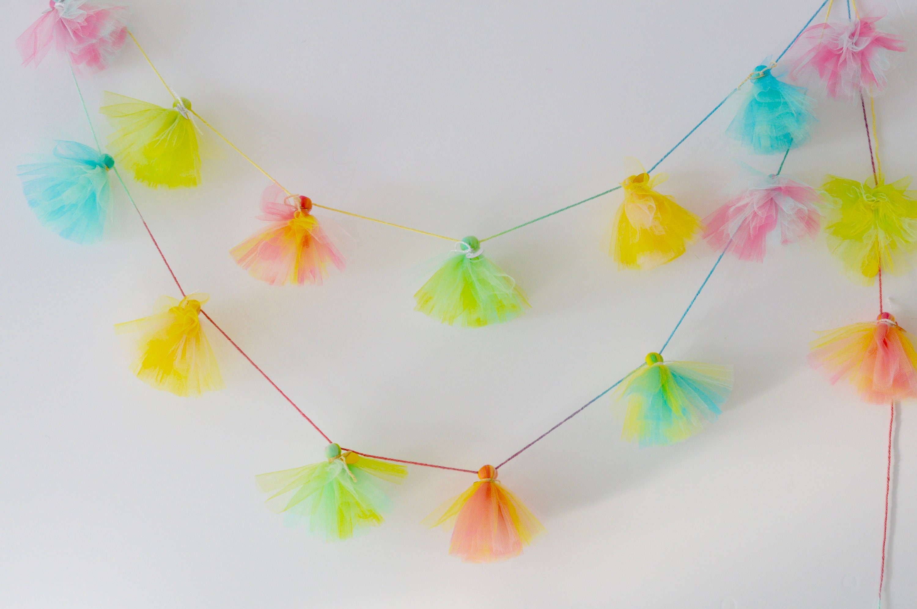 Tulle tassel garland / tassel garland / unicorn garland / Etsy