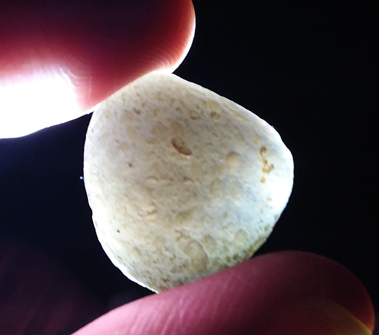 Cintamani stone (3-4 grams) Gem quality (translucent)