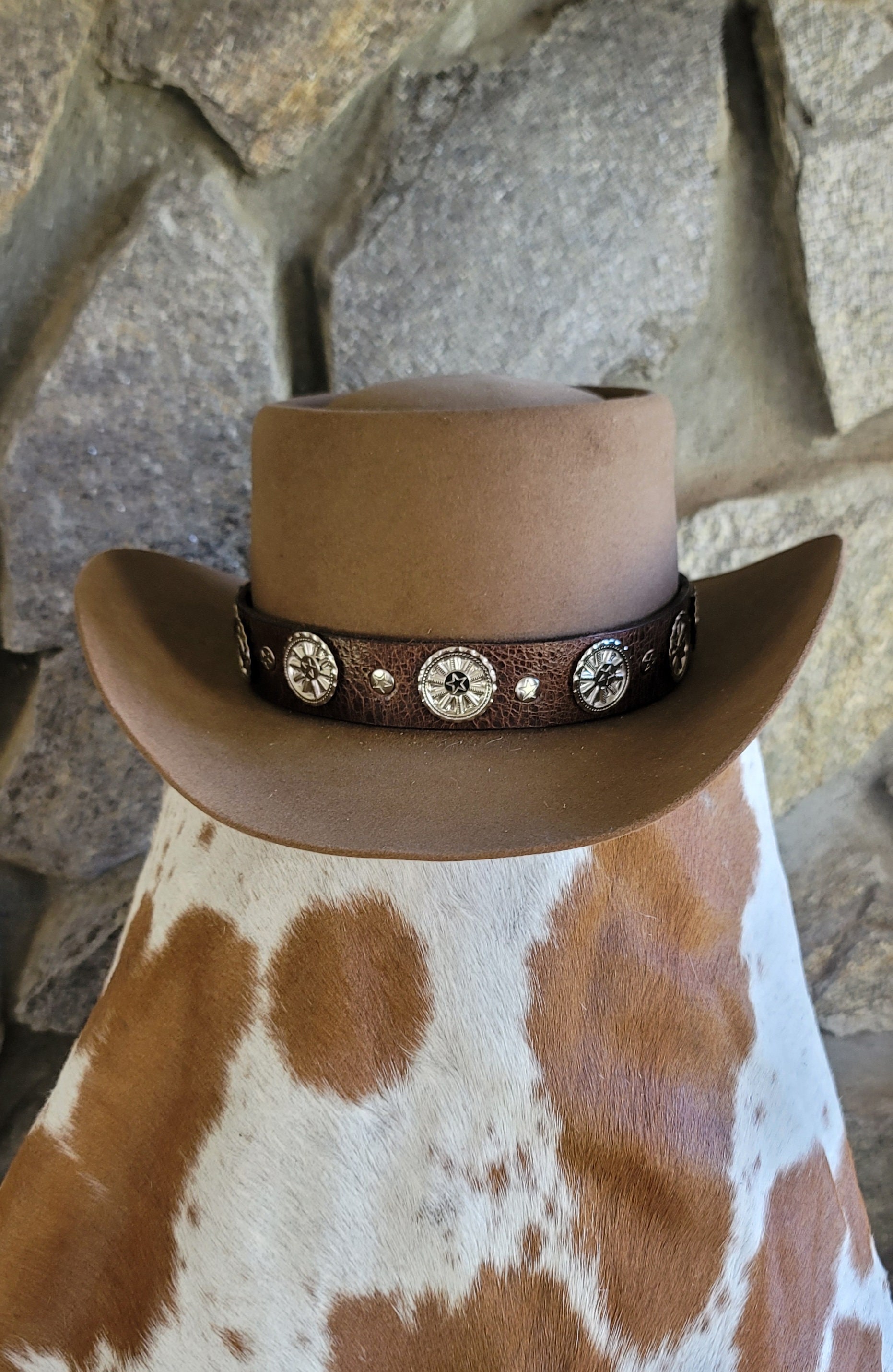 Brown Feathered Cowboy Hat with Silver Concho Band wanted Rockmount Crushable Brown Felt Concho Western Cowboy Hat main image 3