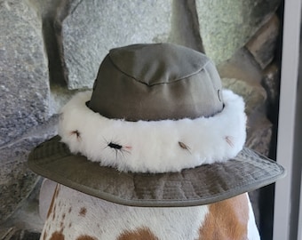 WHITE Leather Sheep Skin FISHING Lure Hatband Hat Band with Genuine Sheepskin wool for Fly Fishing Woman Man Unisex