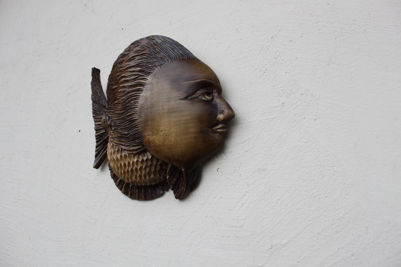 Pescado con rostro humano. talla de tilo. hecho de madera. | Etsy