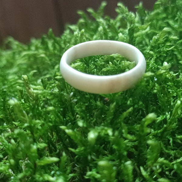 Antler Ring Handmade, Natural Deer Antler Ring, Bone Ring Size 6 3/4