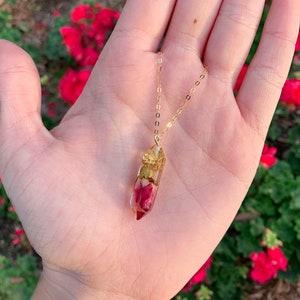 Real Rosebud Crystal Necklace / Resin Crystal Dried Flower Necklace / Botanical Necklace /Terrarium Pressed Flower 24k Gold Filled Chain