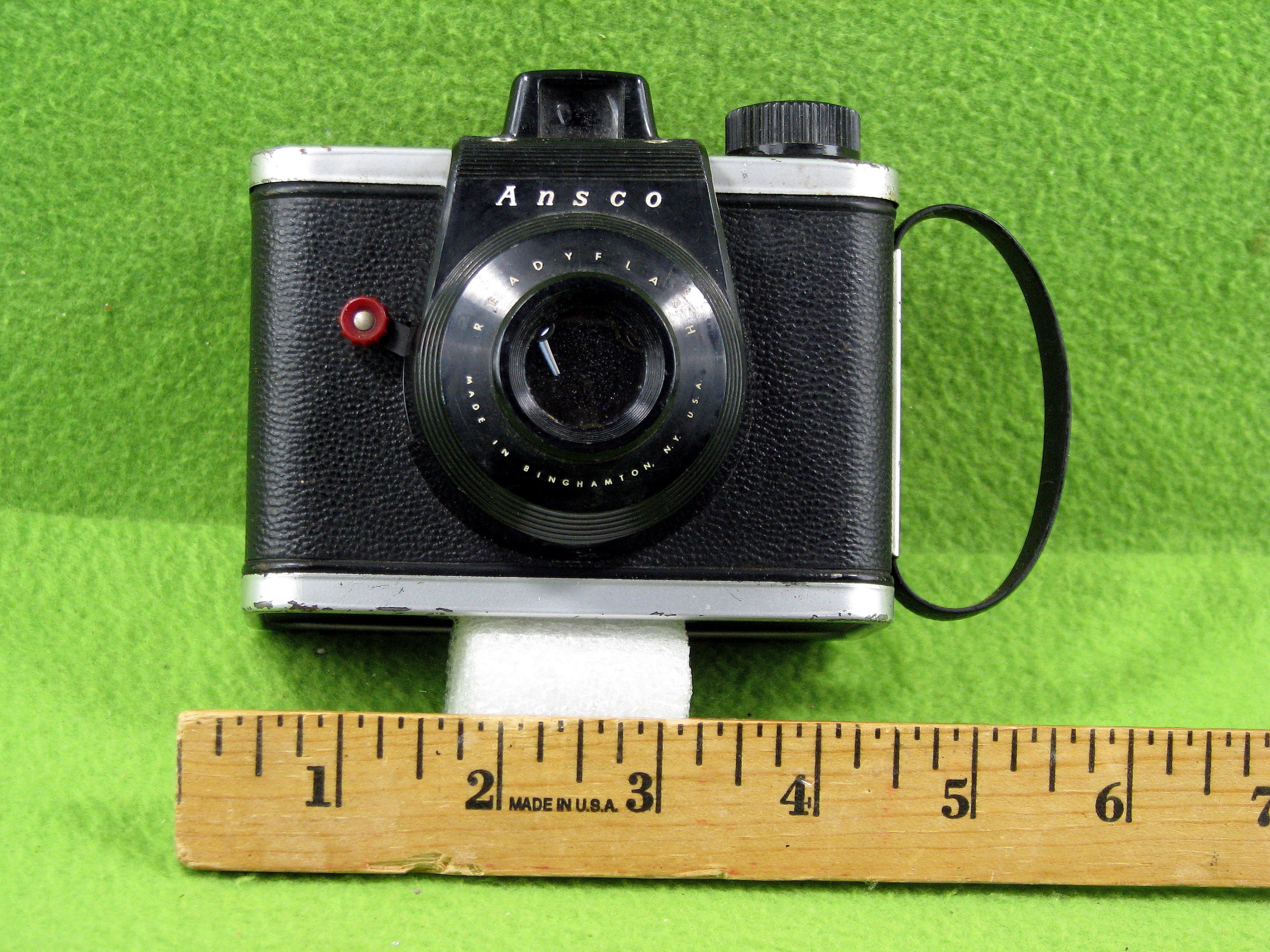 Vintage Ansco Ready Flash Camera Made by Agfa/ansco Company of