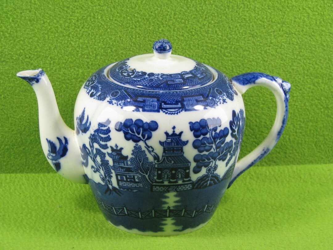 Antique Blue Willow Covered Teapot by Allerton & Sons of Longton