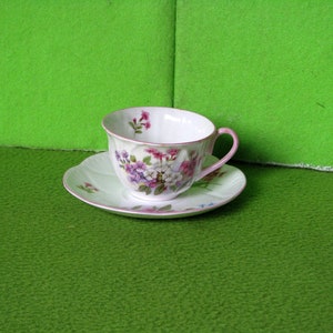 China, Shelley Fine Bone China, Best Ware, Cup & Saucer Produced in the 1950&#39;s