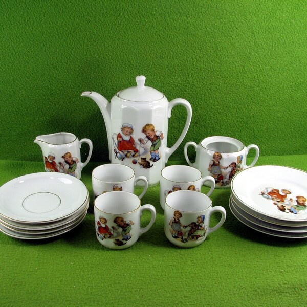 Vintage Child's China Tea Set Consisting of 4 Cups & Saucers, 4 Plates, Sugar Bowl, Creamer, Teapot, German, 1930s