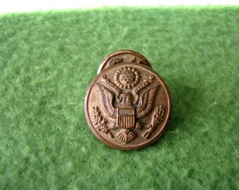 Vintage Lot of 7 US Army, Great Seal Uniform Buttons from the 1940's