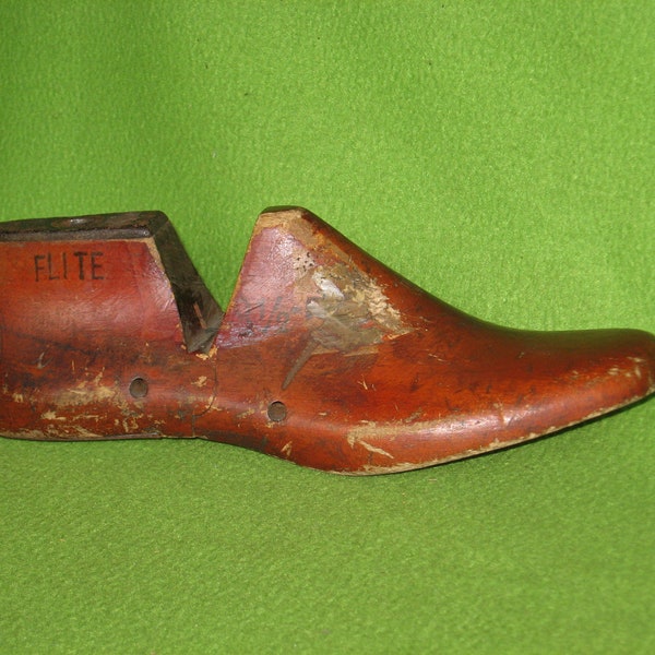 Vintage Wooden Shoe Last for 8 1/2 Size Shoe, Maker Unknown, Likely From the 1950s