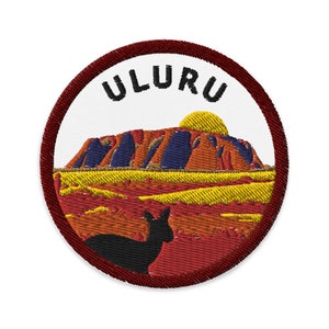 ULURU, Australia Design Travel Patch, Vintage-Style Embroidery, Sew or Iron On, 3 Inch Patch, Gift for Travelers, Souvenir, Adventure Lover