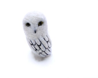 Wool owl sculpture, Needle felted Snow owl