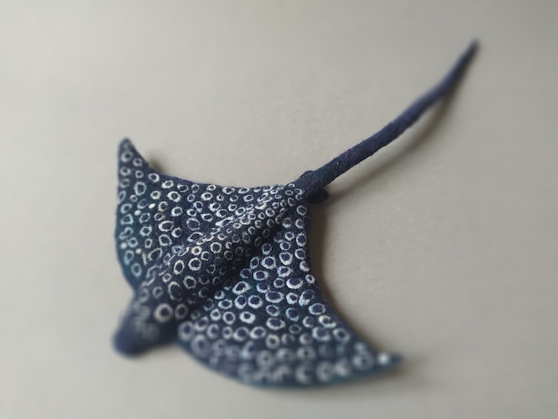 Needle felted Manta, Spotted Ray, Ocean animal image 2