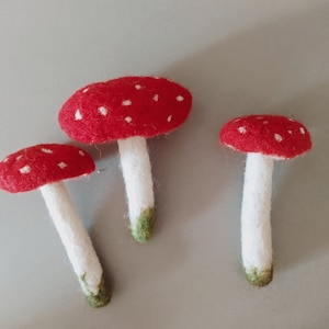 Wool Toadstools set of 3