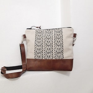 Natürliche Canvas Geldbörse, Crossbody bag natur, vegane Tasche, braune Ledertasche, Schultertasche, Hobo bag, Rosmarin Geldbörse, Crossbody Wallet myPERI