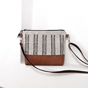 Sac à bandoulière, petit sac de voyage, sac végétalien, sac à main en cuir cognac, sac en coton, sac à bandoulière zippé, sac hobo en toile, motif lavande