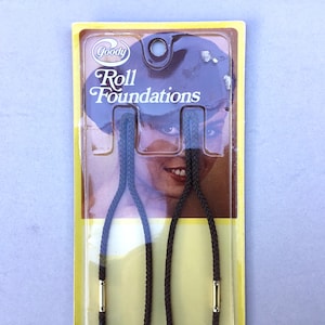 Vintage 80’s Goody Flexo Hair Roll Foundation 7” Original Card, Swing Era Hairstyle