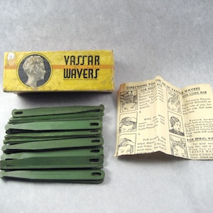 30's Vassar Hair Wavers - Set of 21 Vintage Rubber Wave Curlers