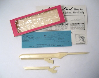Vintage 40&#39;s 50&#39;s Comb-a-Curl.  Deadstock Pin Curl Tool.