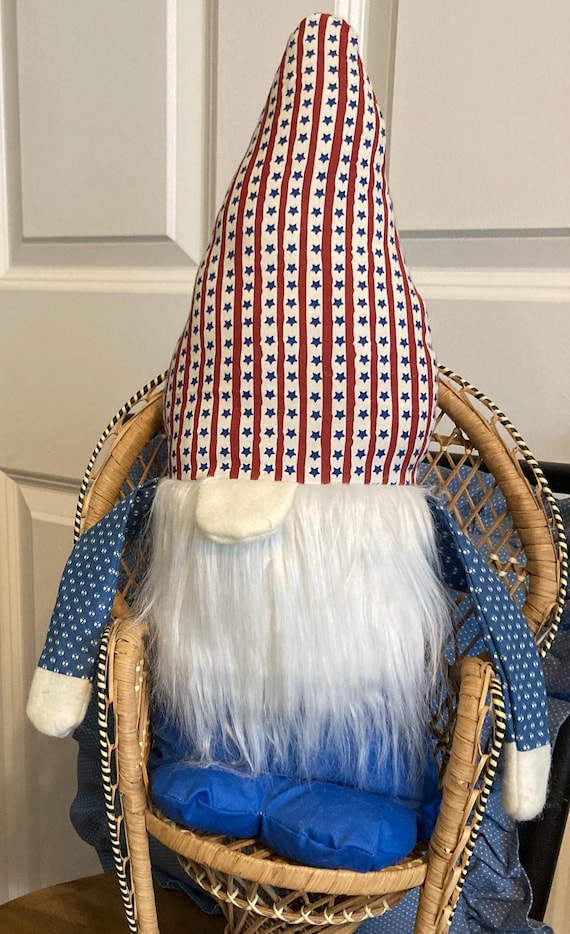 Patriotic Gnomes for Memorial Day and Fourth of July