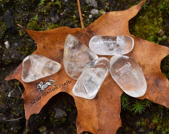 Quartz, Clear - Madagascar - 1pc or 100g - Natural, gemstone, tumblestone, bulk, wholesale, healing crystals