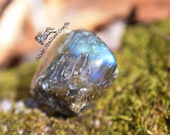 Labradorite, B-Grade - 1pc or 100g - Natural, gemstone, rough, raw, bulk, wholesale, healing crystals