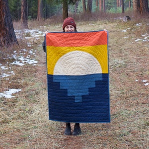 Sundown Quilt Pattern PDF | Easy Modern Quilt Pattern for Beginners - Bright baby quilt pattern - Craft Gift for her - Summer quilt pattern