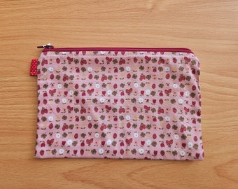 Strawberry Pouch-Strawberry-Sewn Pouch-Zippered Pouch- Giftsforher- Gifts for Girls- Teacher's Gift- Make Up Pouch- Coin Purse- Handcrafted