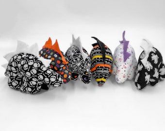 Nerdisaurus Kleiner Halloween Gestopfter Stegosaurus Dinosaurier
