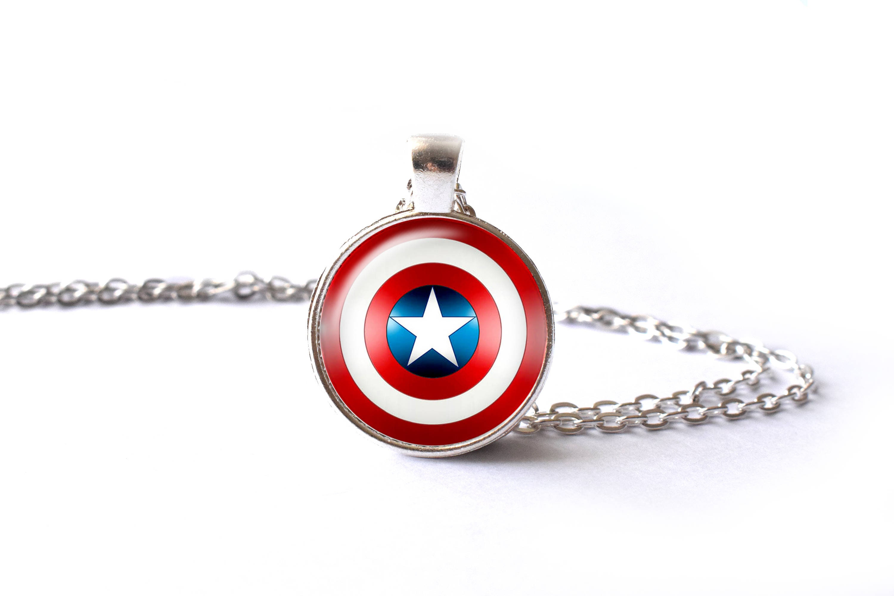 Pendant marvel Clearance