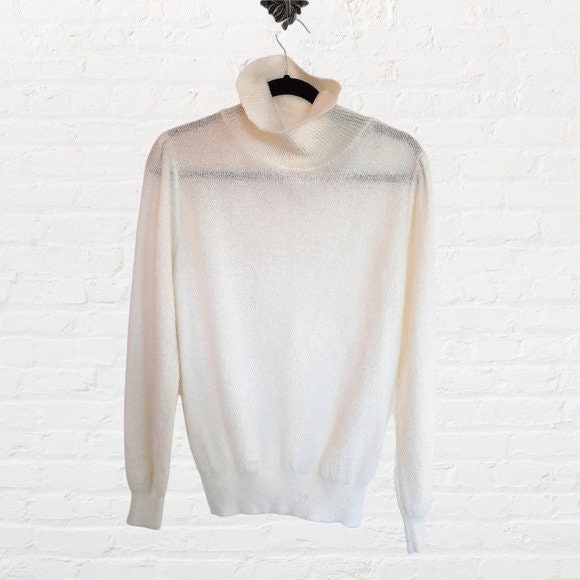 VTG 90s Cream Colored Turtleneck 
